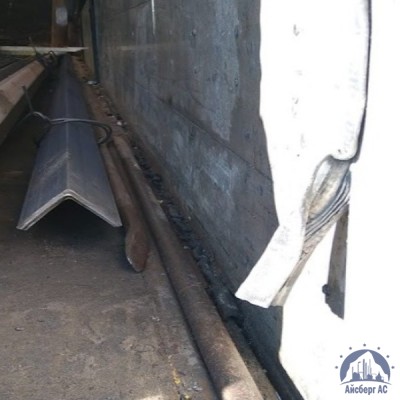 Уголок стальной неравнополочный 200х100х6 мм 09Г2С ГОСТ 8510-93 купить в Сыктывкаре